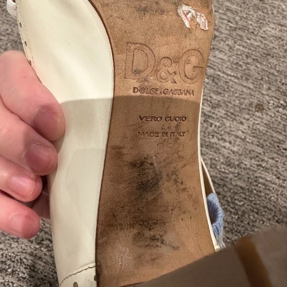 D&G heels - Picture 3 of 5